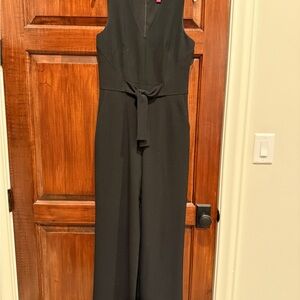 Vince Camuto Black Sleeveless Jumpsuit